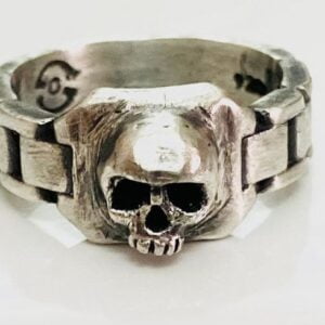 טבעת גולגולת גיאומטרית עשויה מכסף סטרלינג 925 בסגנון גותי